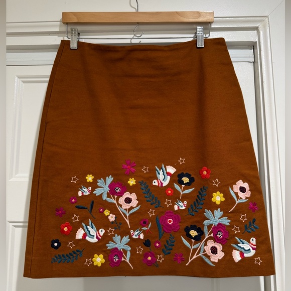 Boden Olivia Embroidered Mini Skirt - Picture 4 of 11